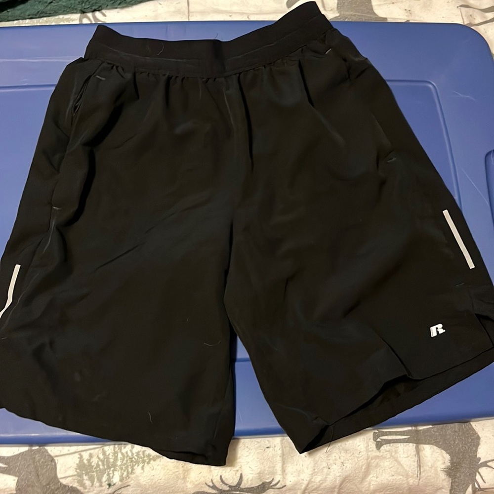 Men’s dri fit shorts with spandex liner